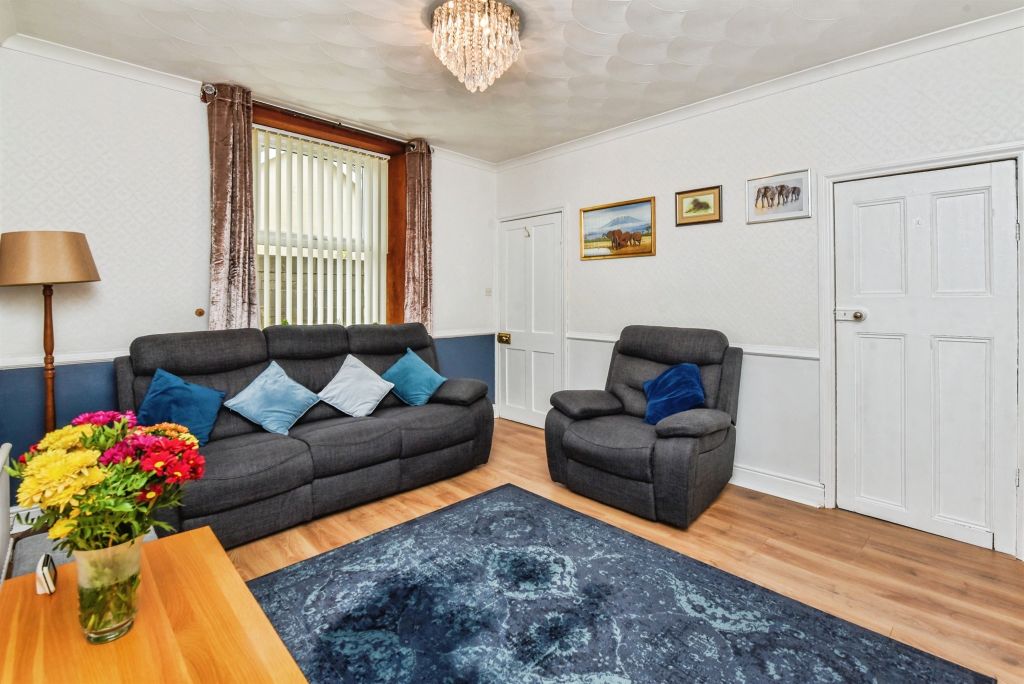 Property photo 3 of 13