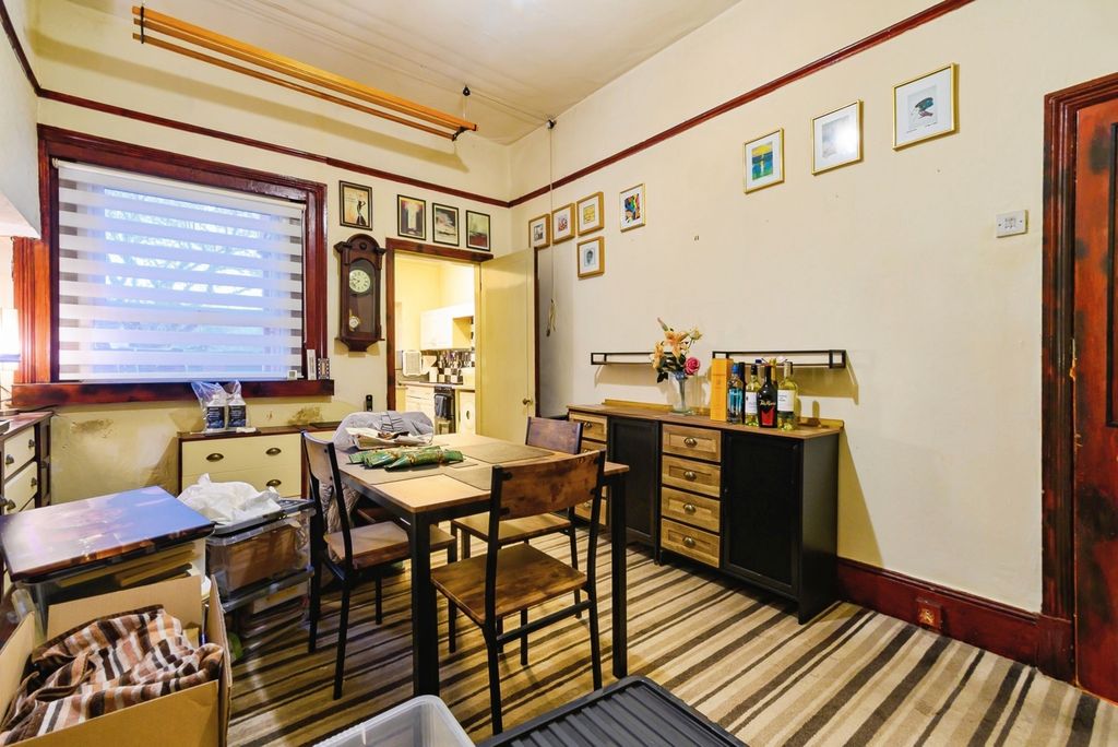 Property photo 3 of 8 Dining Room