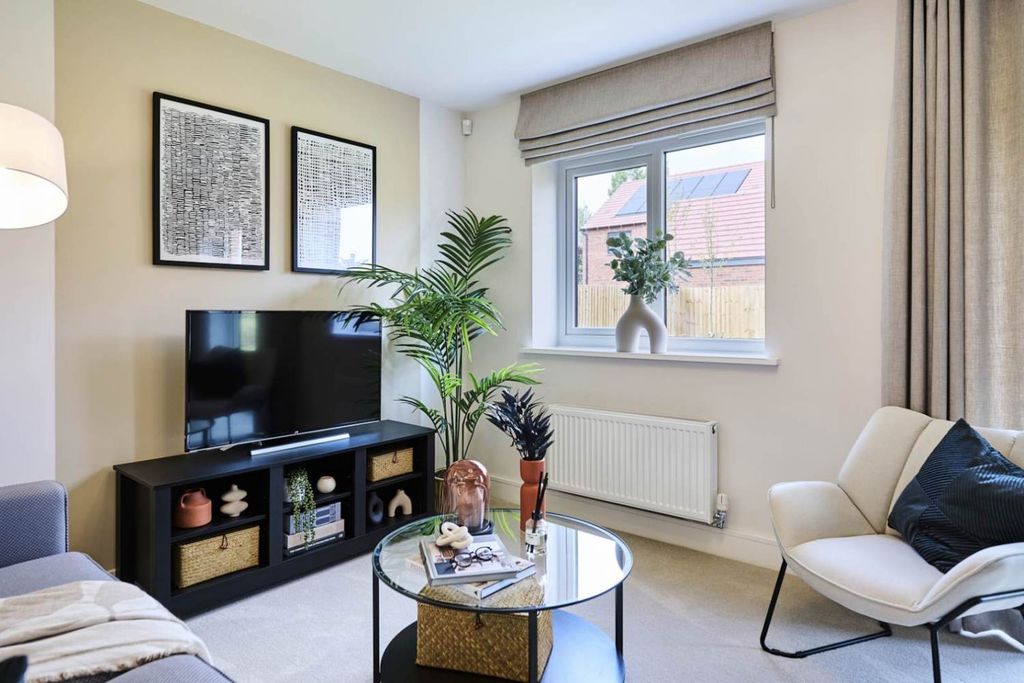 Property photo 3 of 11