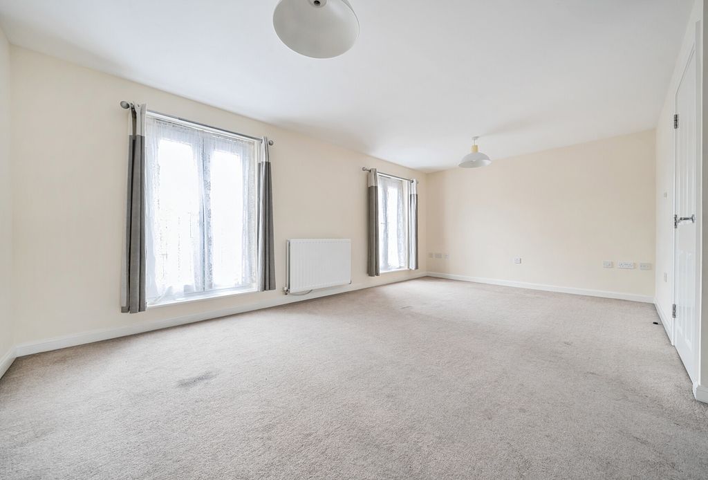 Property photo 2 of 18 1167153 (2).Jpg