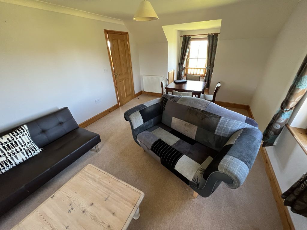 Property photo 3 of 11 Img_8168