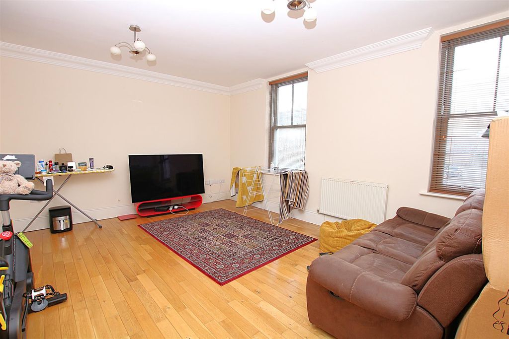 Property photo 2 of 7 Img_5830.Jpg