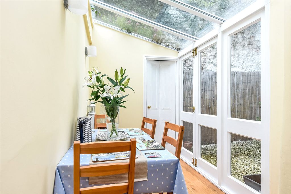 Property photo 3 of 8 Picture No. 03