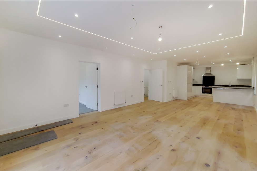 Property photo 3 of 13