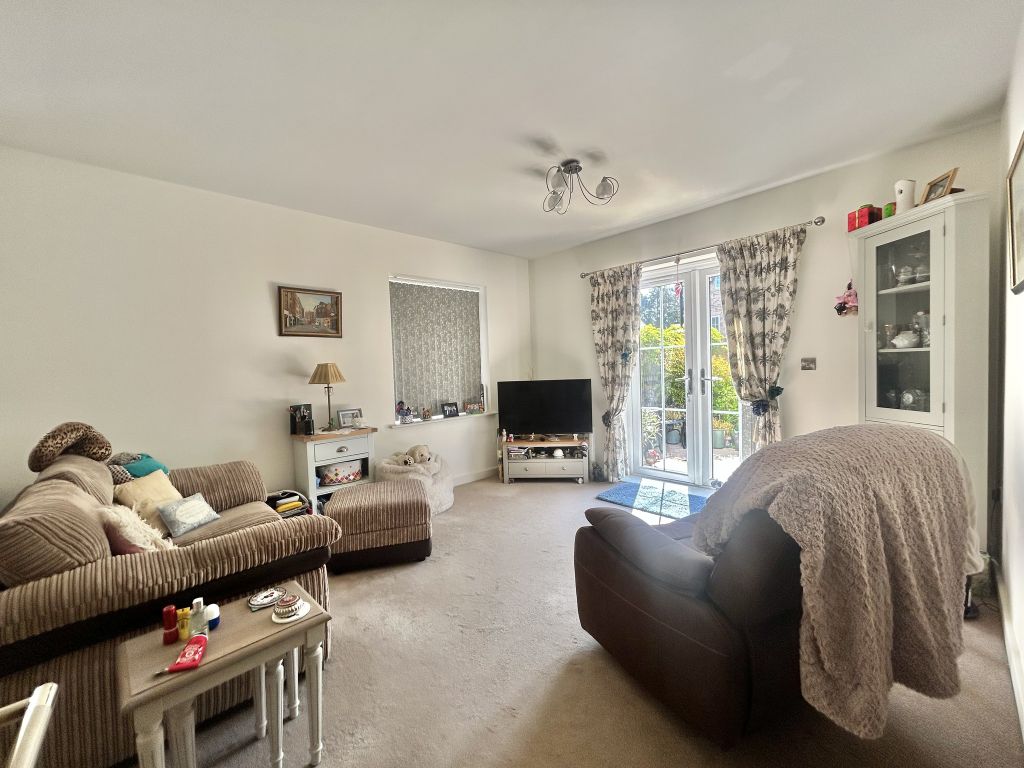 Property photo 2 of 18