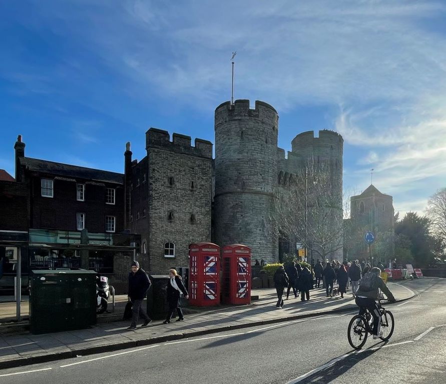 Property photo 1 of 9