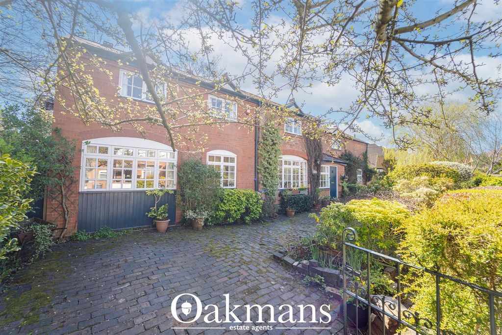 Property photo 1 of 48 Dom02969-Edit.Jpg