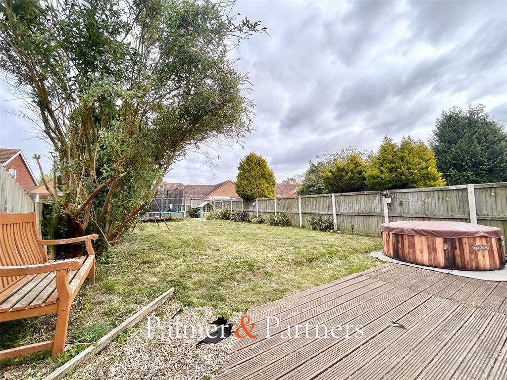 Property photo 3 of 14 Picture No. 02