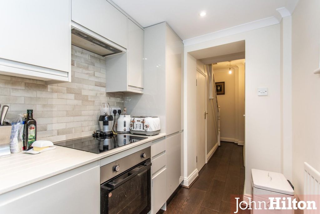 Property photo 3 of 11 Marshals Row Watermark12.Jpg