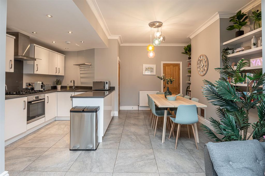 Property photo 3 of 14 3. Montrose-31.Jpg