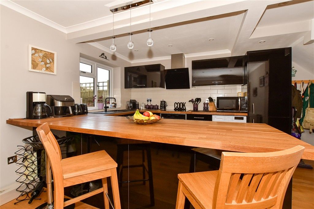 Additional image 5 of 3 bed semi-detached house for saleMeadow Way, Petworth, West Sussex GU28