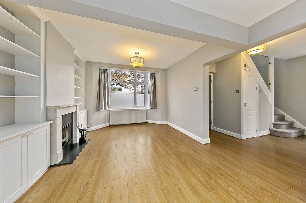 Property photo 2 of 12 Picture No. 06