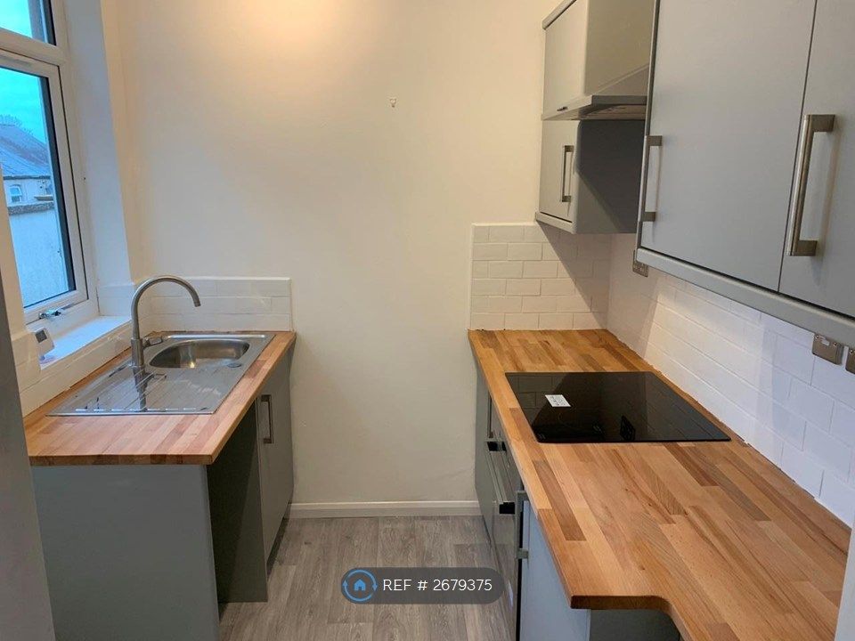 Property photo 1 of 10 New Kitchen