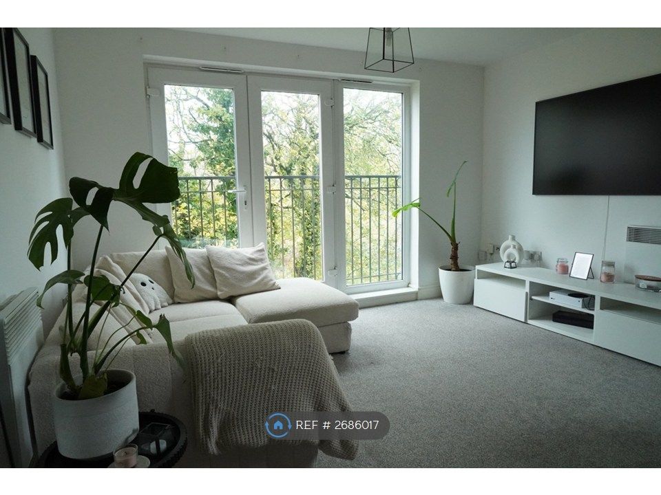 Property photo 3 of 9