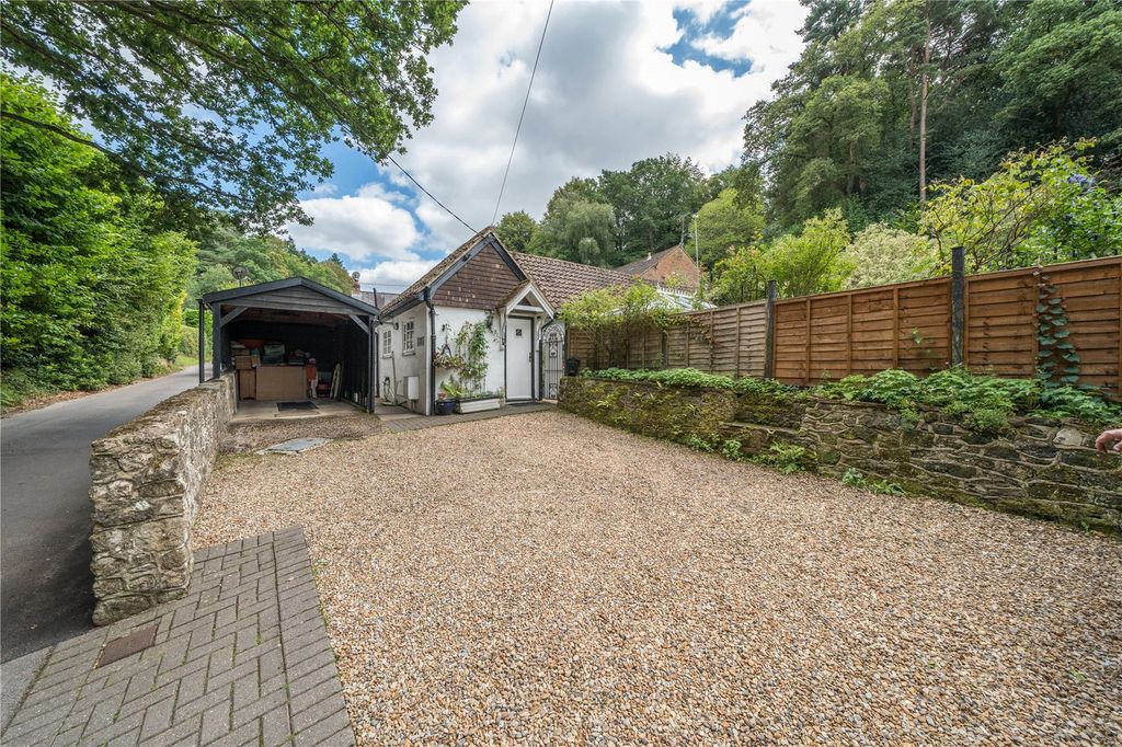 Property photo 1 of 21 Picture No. 20