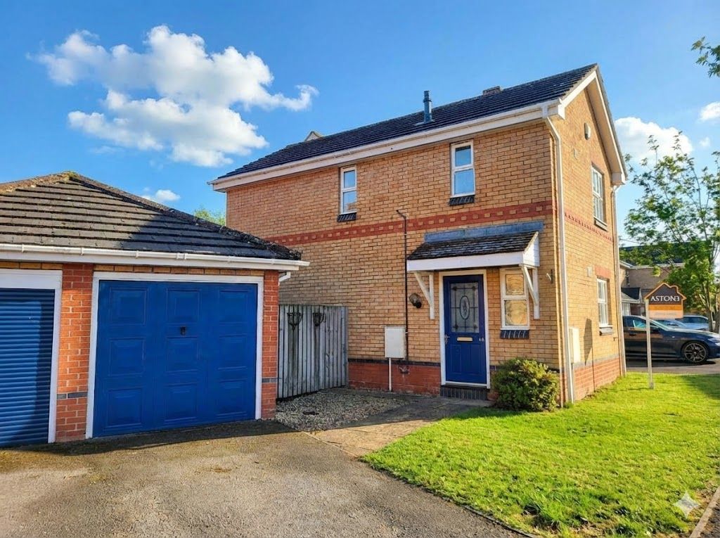 Property photo 1 of 17