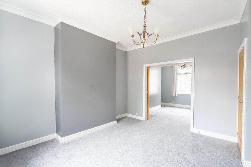 Property photo 2 of 11 40Fs-6.Jpg