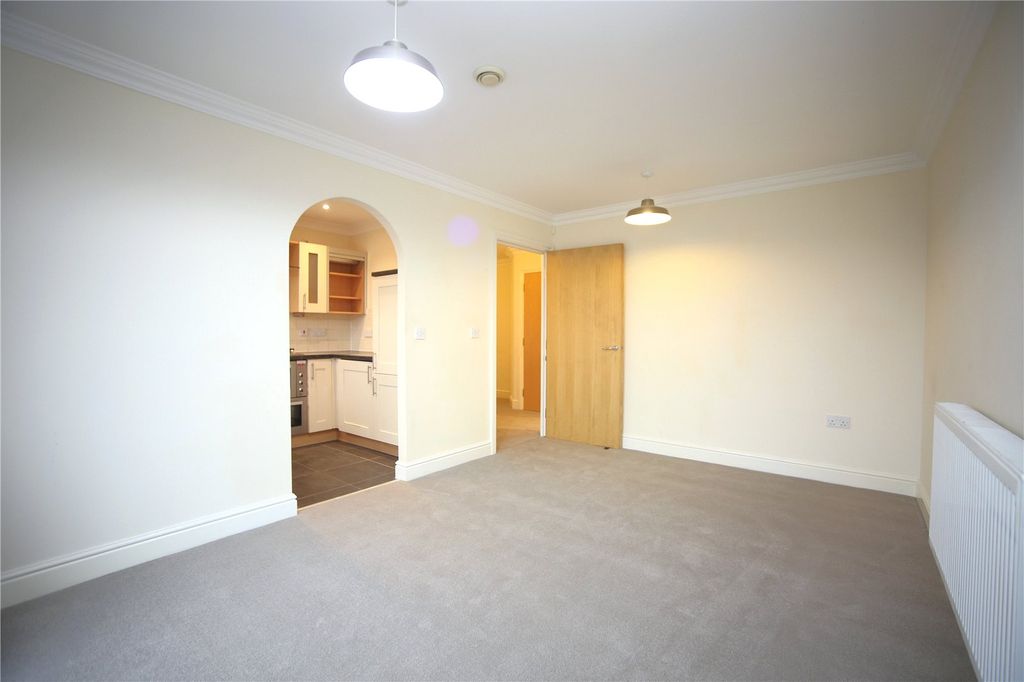 Property photo 3 of 10 Picture No. 10