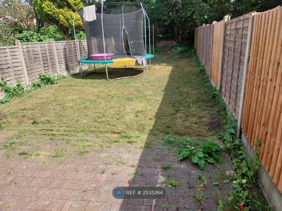 Property photo 2 of 7