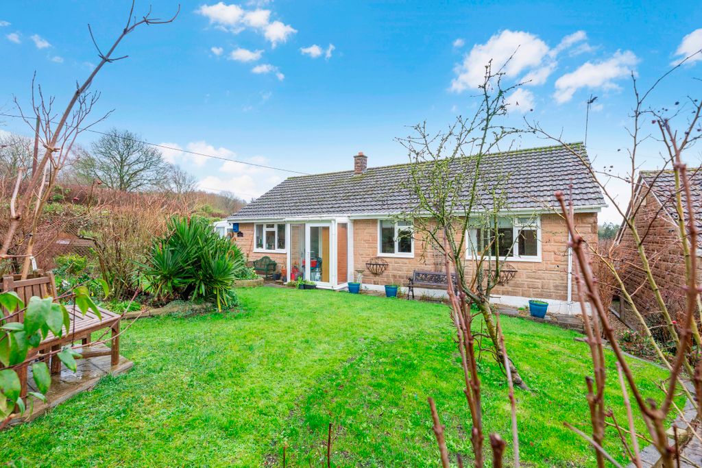 Property photo 1 of 20