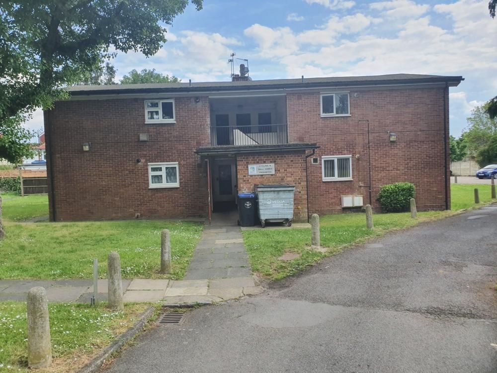 Property photo 1 of 5