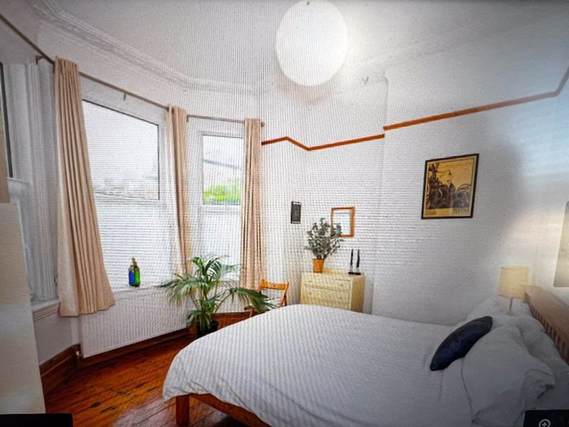 Property photo 3 of 8 Photo 3