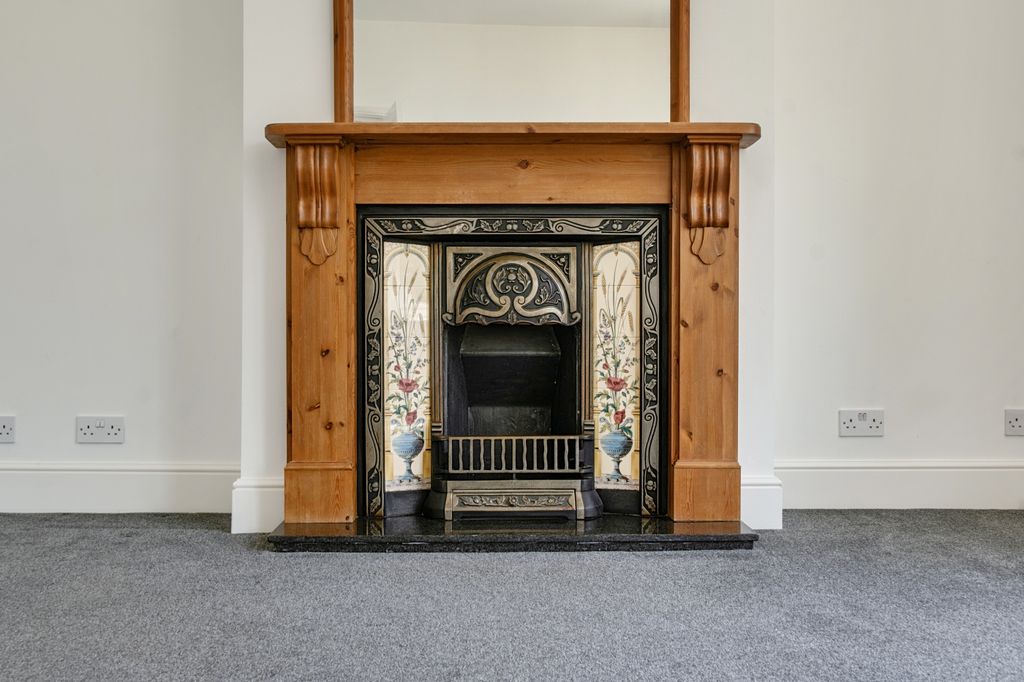 Property photo 3 of 25 Picture No. 03