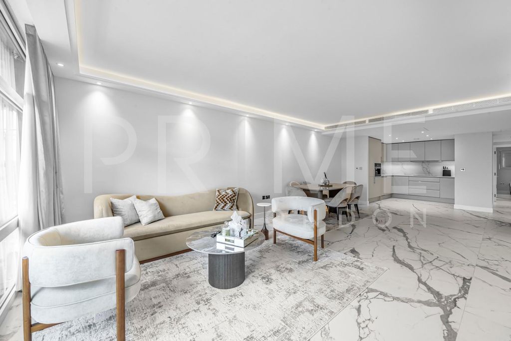 Property photo 1 of 16 Reception2.Jpg