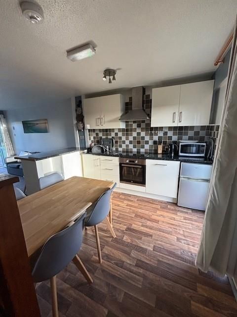 Property photo 3 of 13 Kitchen