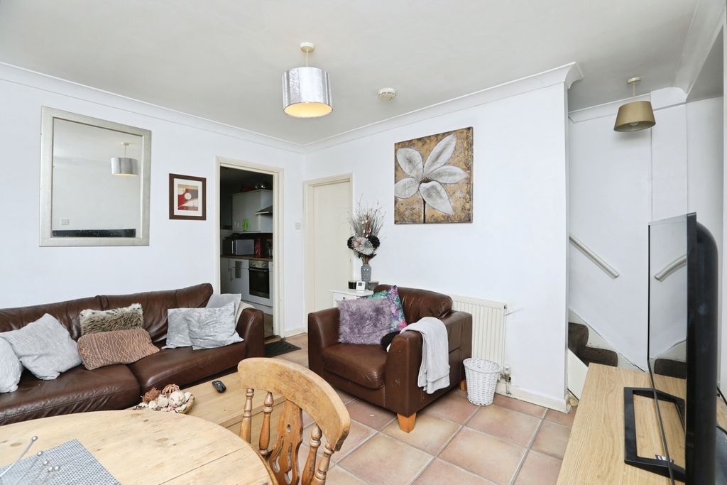 Property photo 3 of 13 Pbox-Img.Jpg