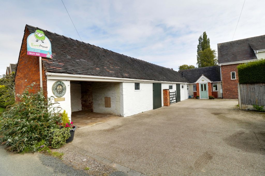 Property photo 2 of 33 Front A