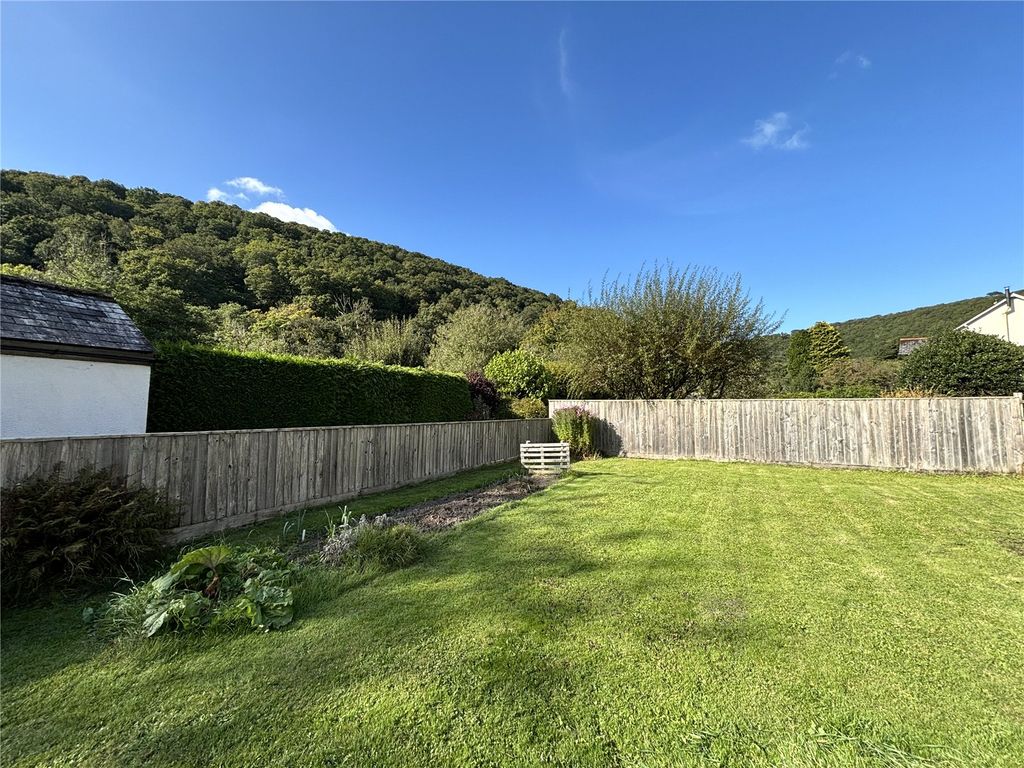 Property photo 3 of 17 Picture No. 18