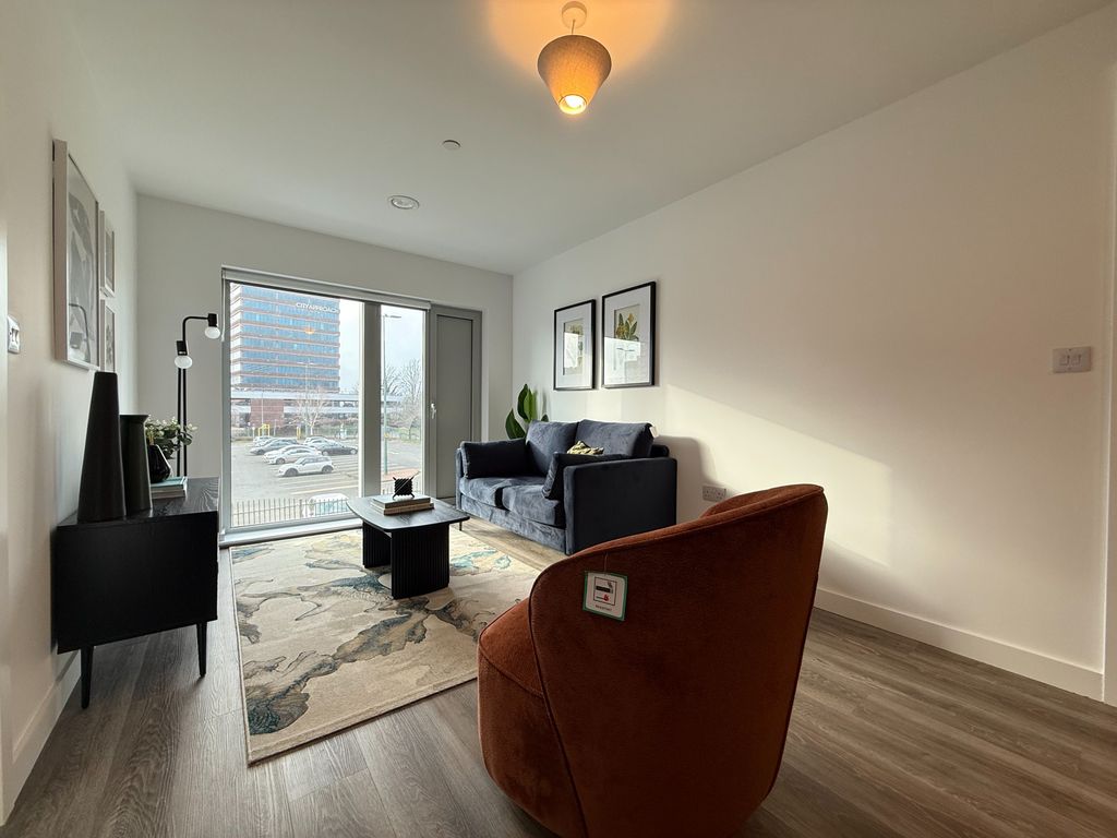 Property photo 2 of 19