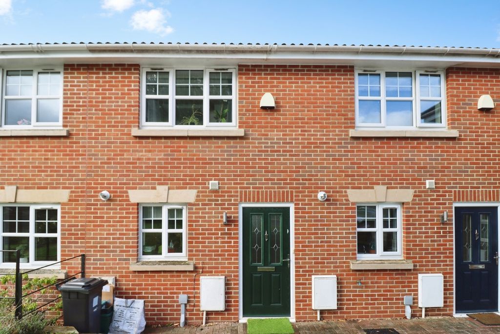 Property photo 1 of 12 Pbox-Img.Jpg