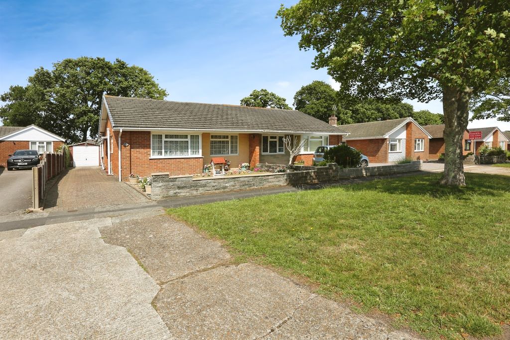 Property photo 1 of 14