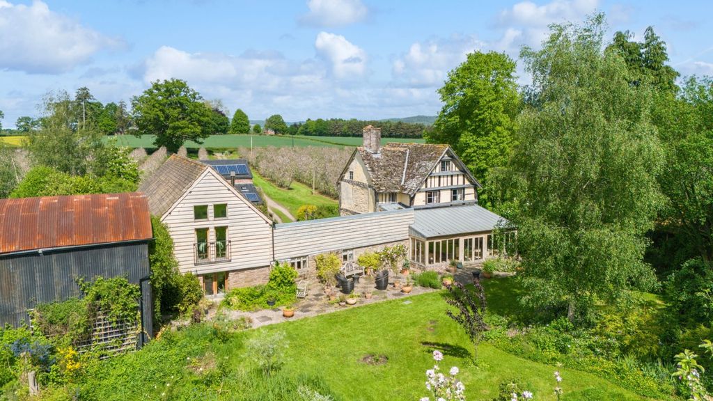 Property photo 2 of 23 Picture No. 23