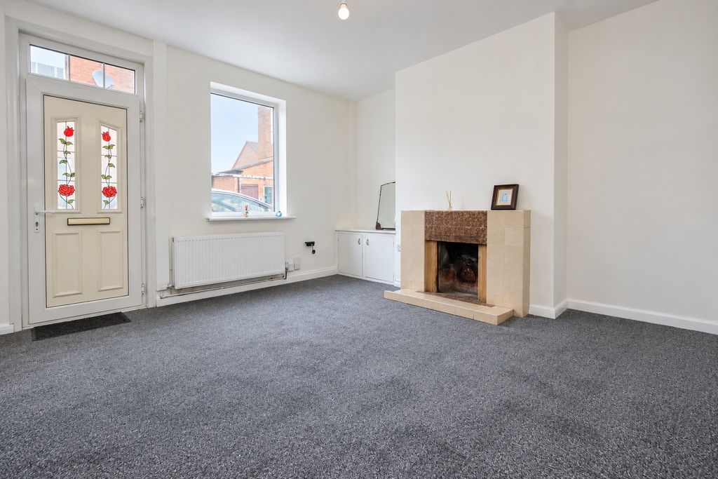 Property photo 3 of 11 5532903
