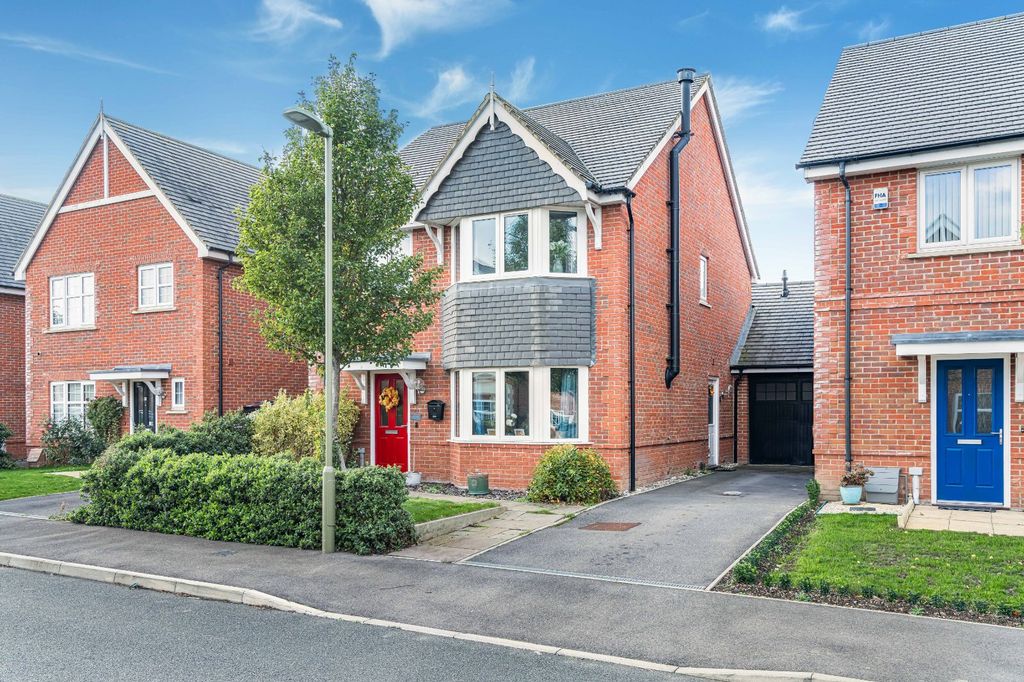 Property photo 1 of 26 Front