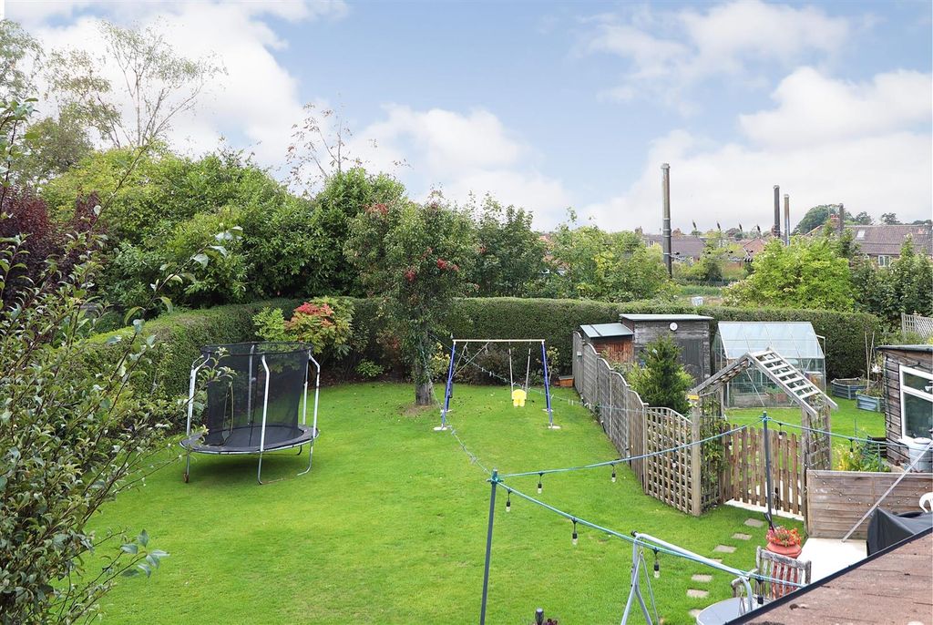 Property photo 2 of 16 Picture3.Jpg