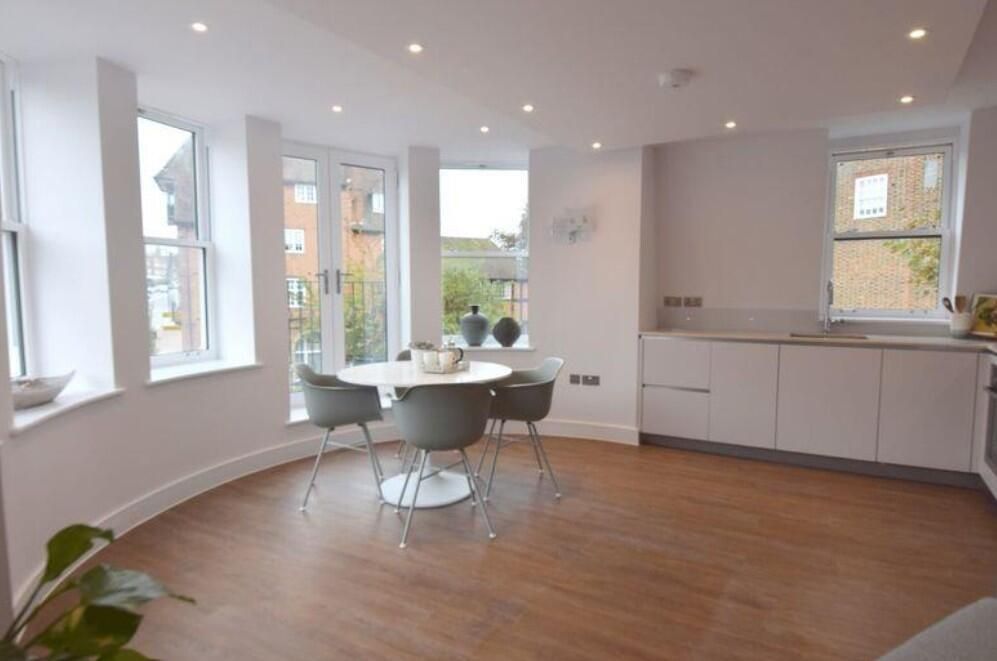 Property photo 3 of 9 3.Jpeg