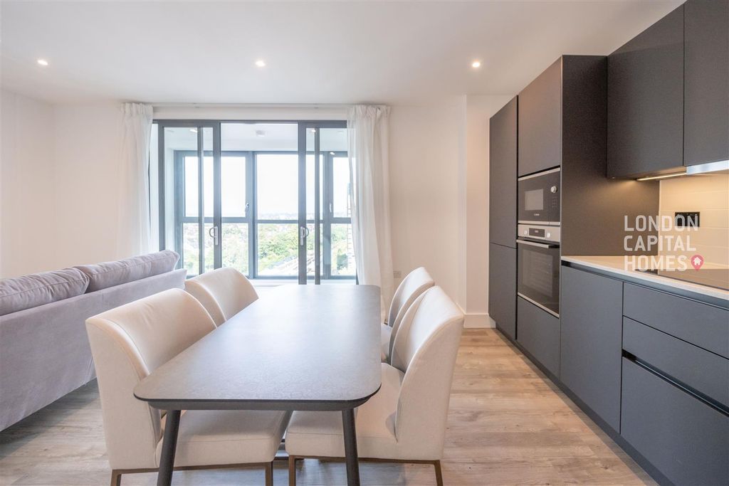 Property photo 3 of 13 Dsc_8635.Jpg