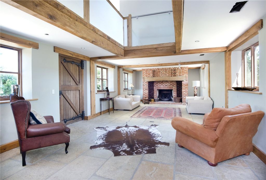 Property photo 2 of 11 Drawing Room