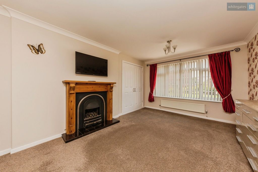 Property photo 3 of 28 Pbox-Img.Jpg