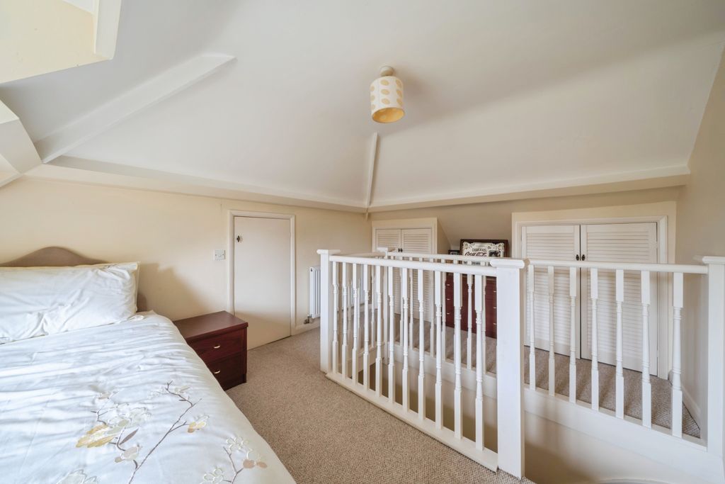 Property photo 2 of 20 A7504189-Hdr