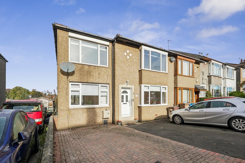 Property photo 1 of 29 Picture No. 04