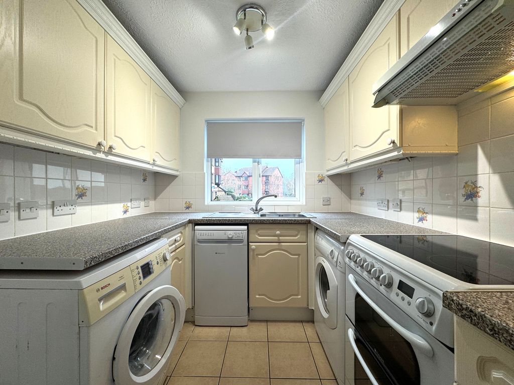 Property photo 2 of 6 Image