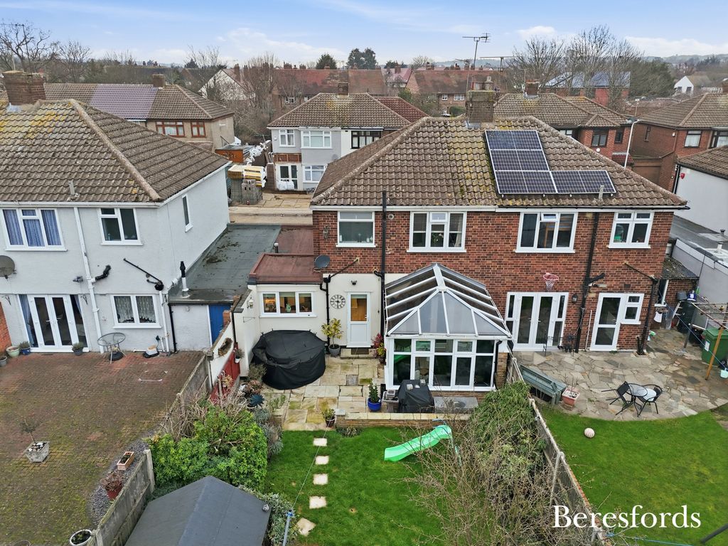 Property photo 3 of 21 Picture No. 04