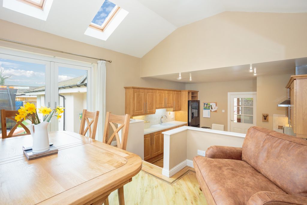 Property photo 2 of 39 Open-Plan Kitchen/Dining Area