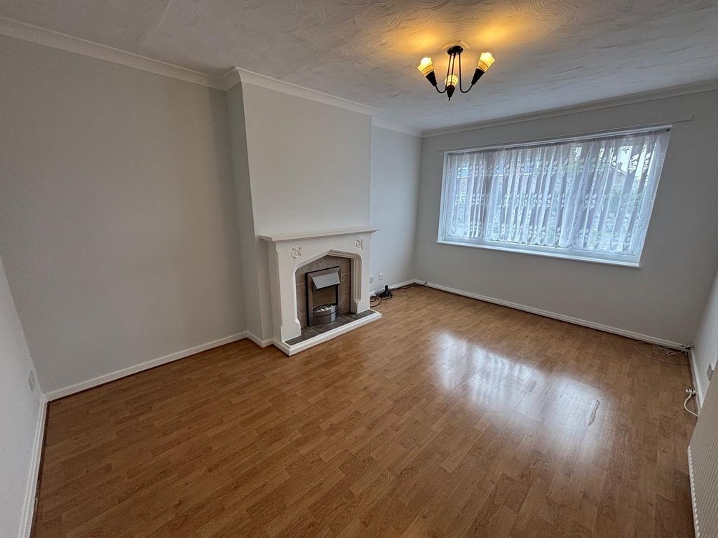 Property photo 2 of 7 Picture No. 04