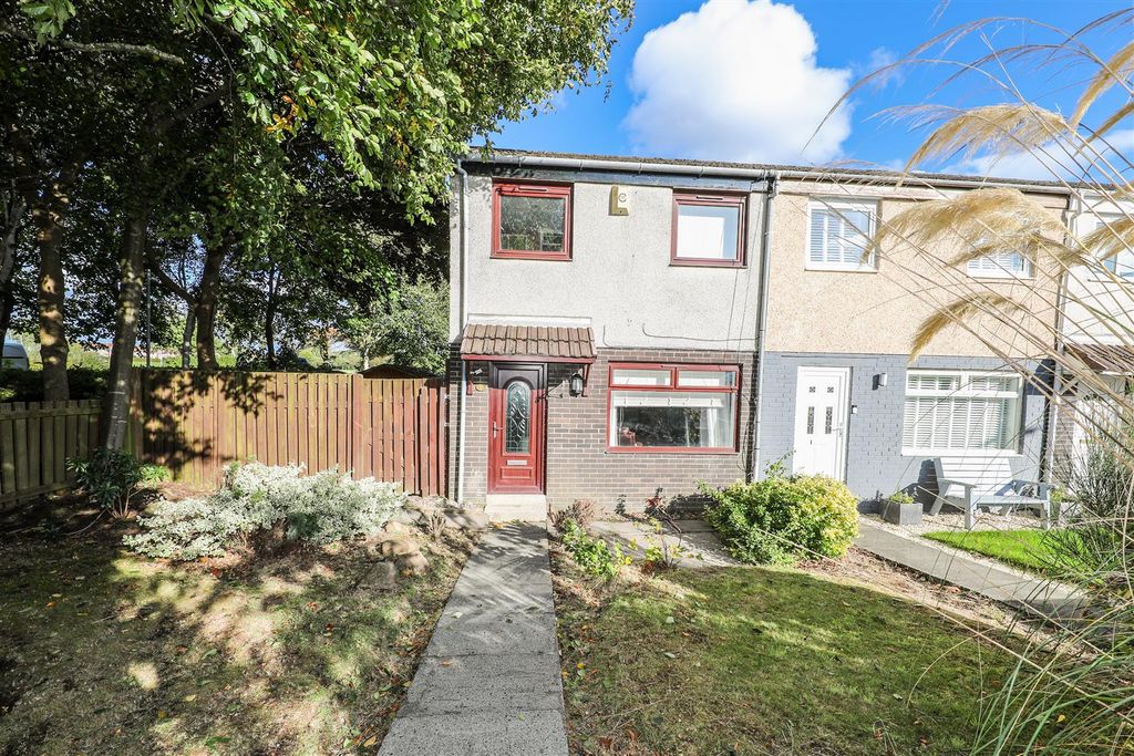 Property photo 1 of 12 A